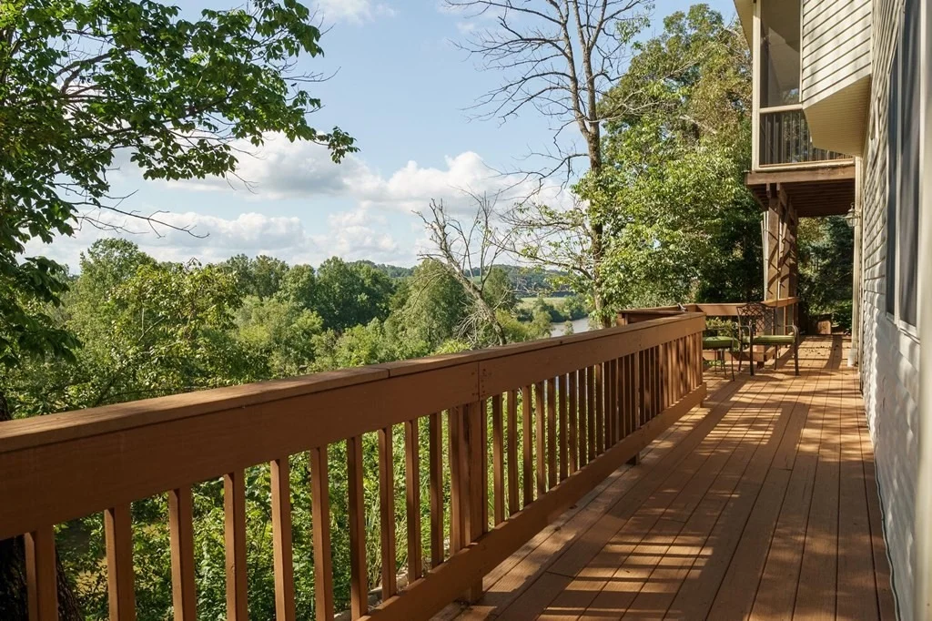 Photo of 1065 Kodak Road