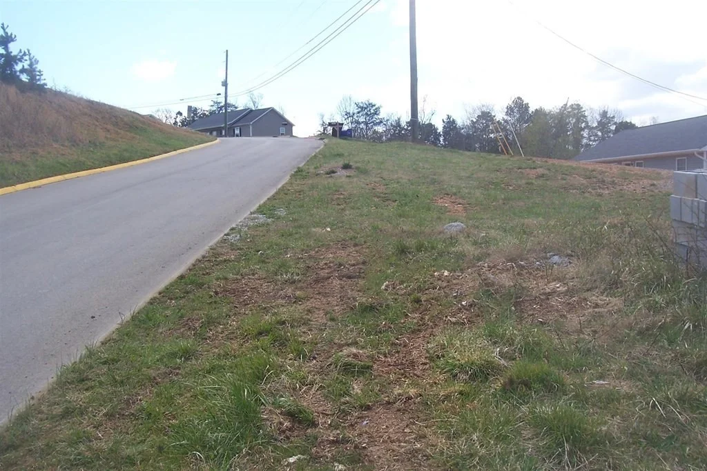 Photo of 1220 Jessica Loop