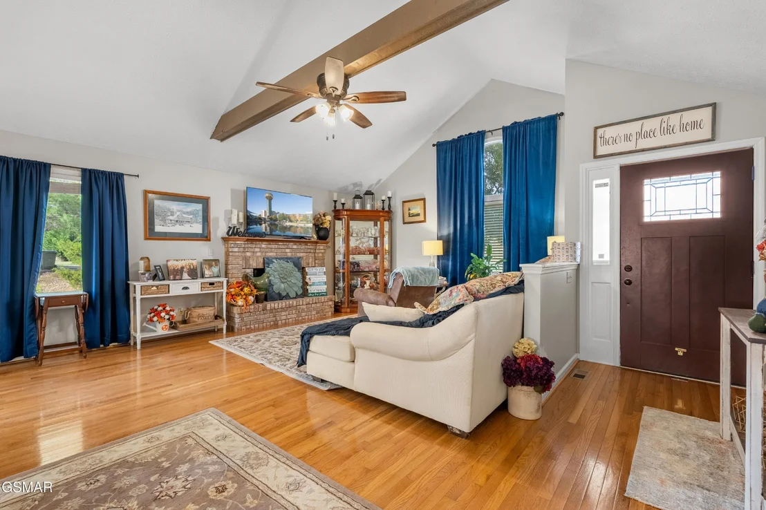 Photo of 1266 Sunrise Drive
