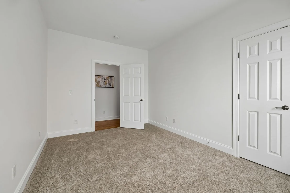 Photo of 126 Jasper Ave