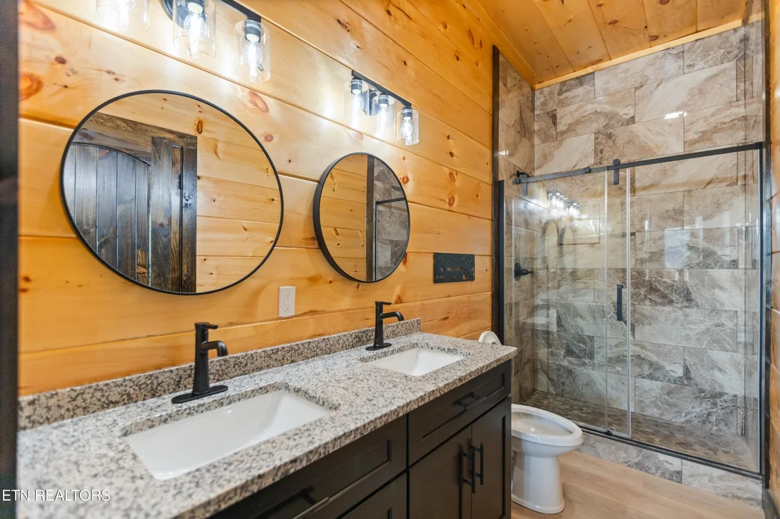 Photo of 2412 Mountain Ridge Way
