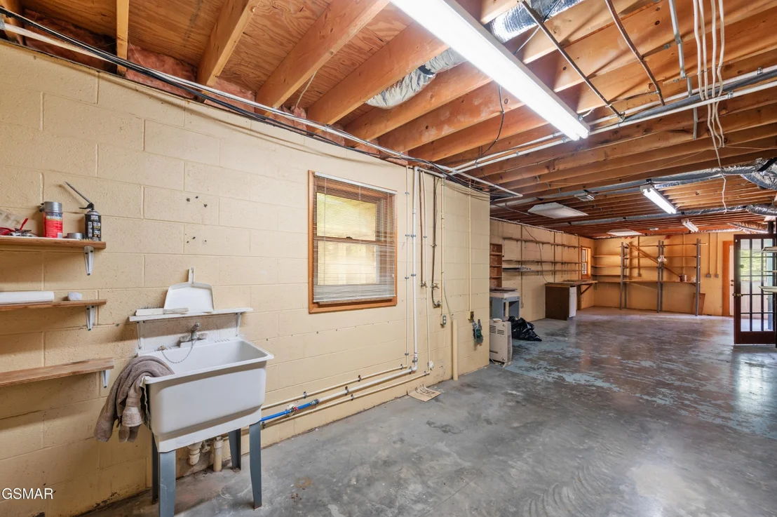 Photo of 2369 Goldrush Road