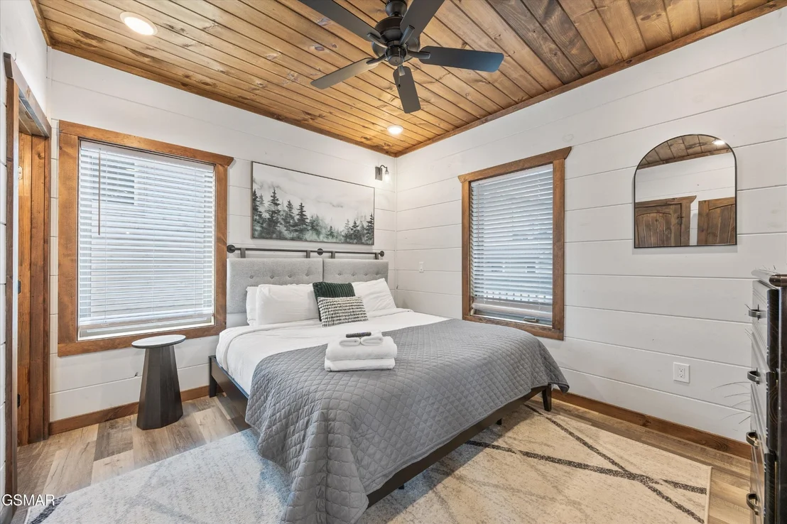 Photo of 411 Hatchet Way