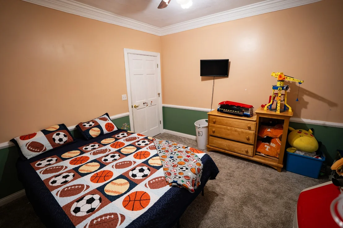 Photo of 175 Sandy Cir