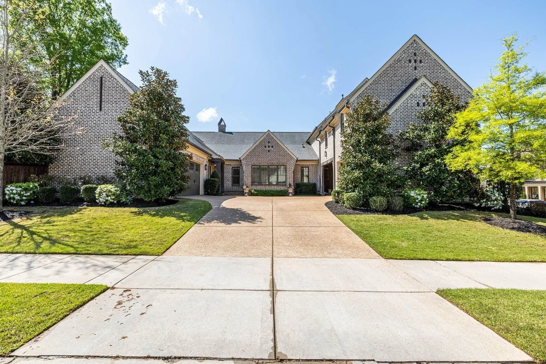 Photo of 576 WINDING WOOD CIR