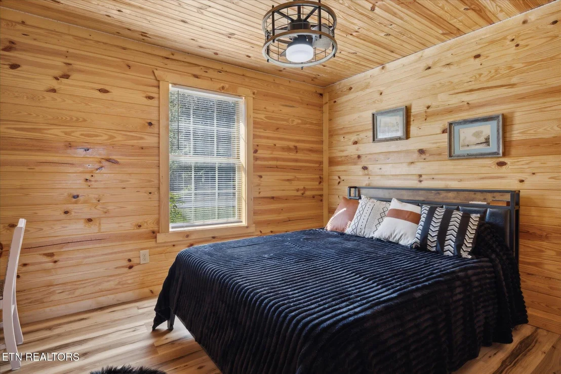 Photo of 1452 Kay View Drive
