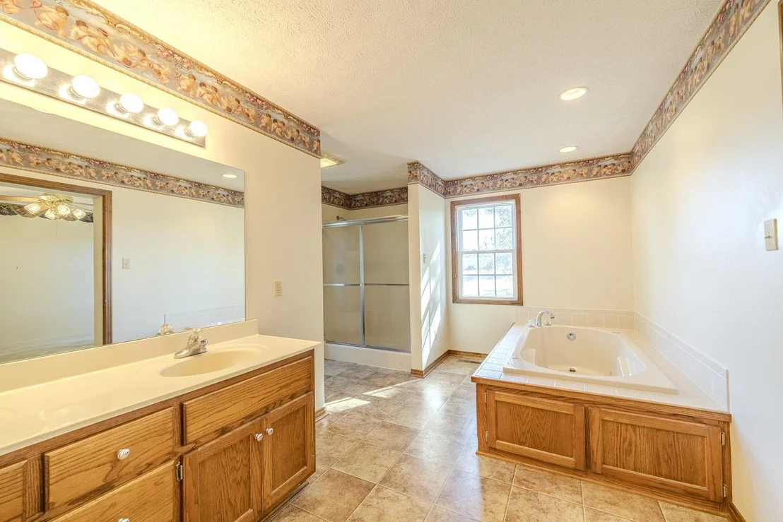 Photo of 160 DOVE DR