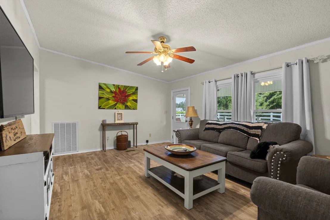 Photo of 6560 Piney River Rd