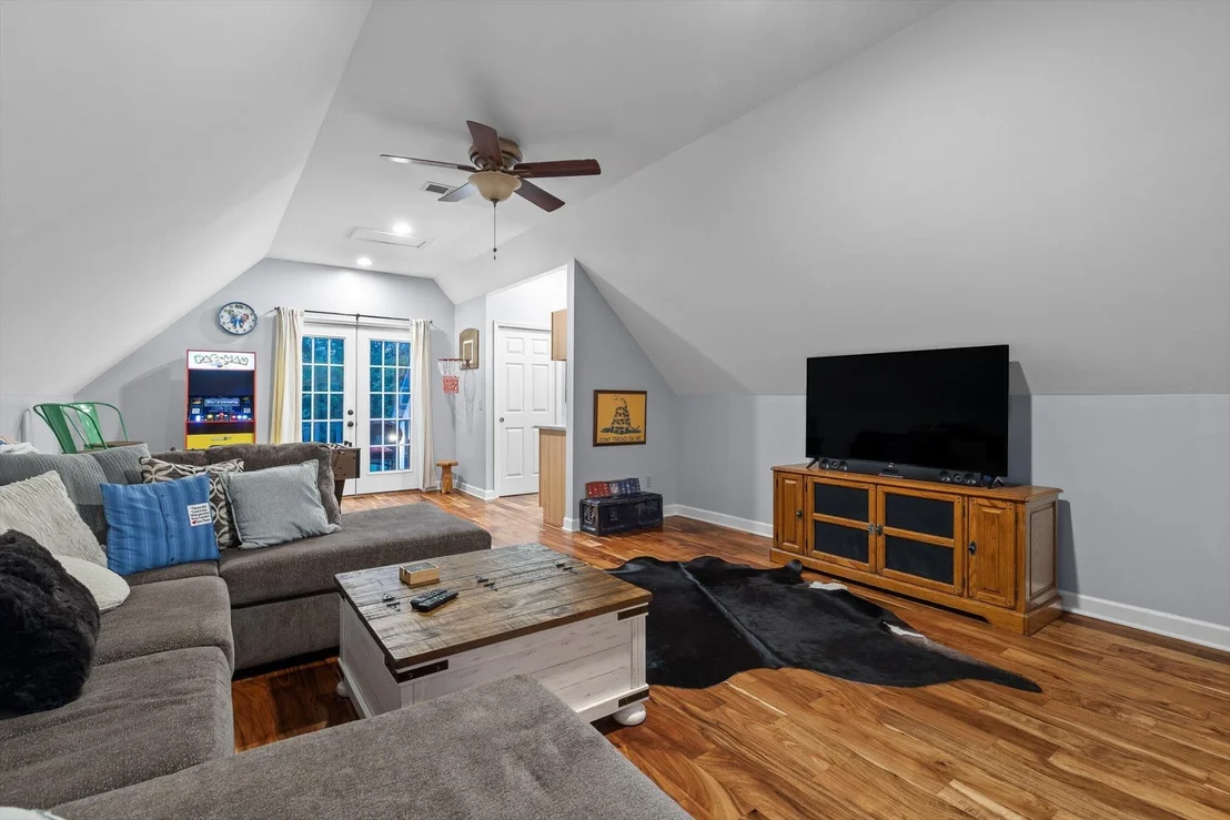 Photo of 243 Lovinggood Road