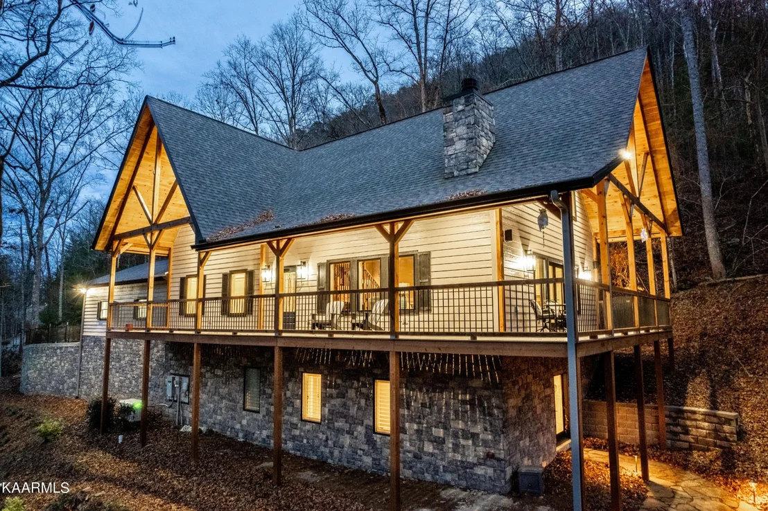 Photo of 484 Chetola Trail