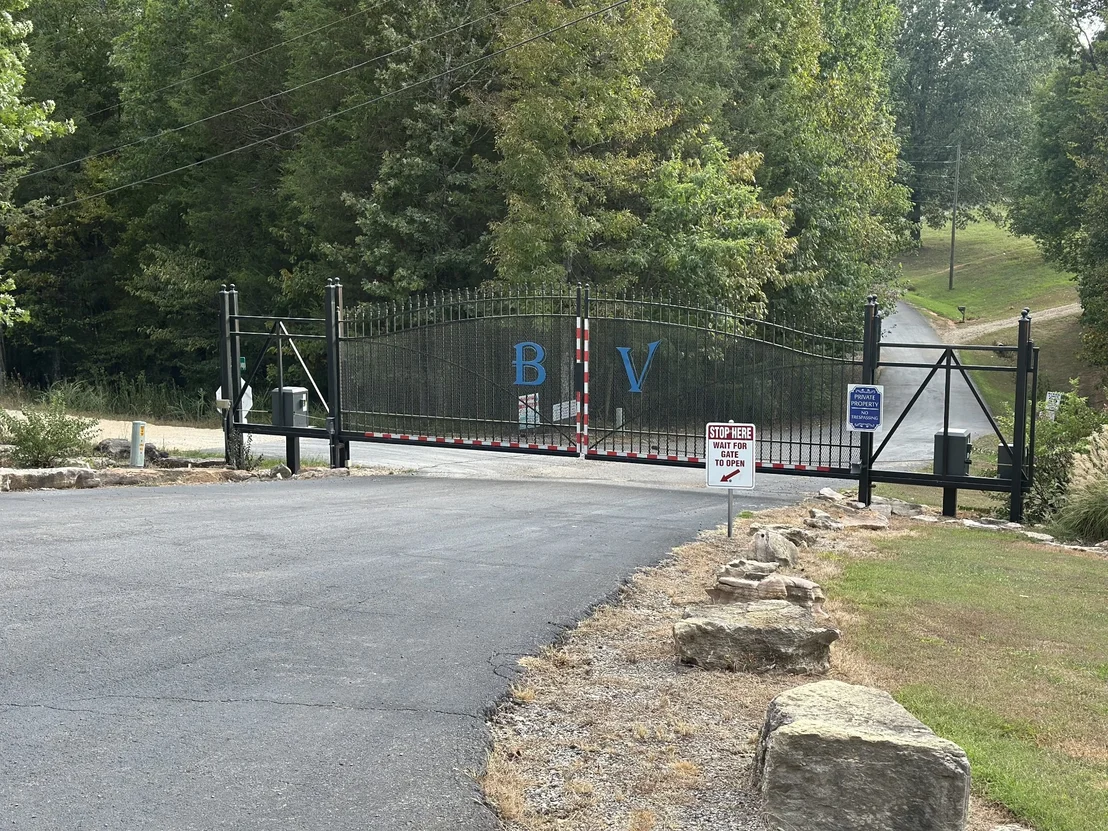 Photo of 721 Beechview Rd