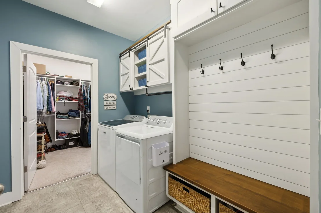 Photo of 7025 Headwaters Dr