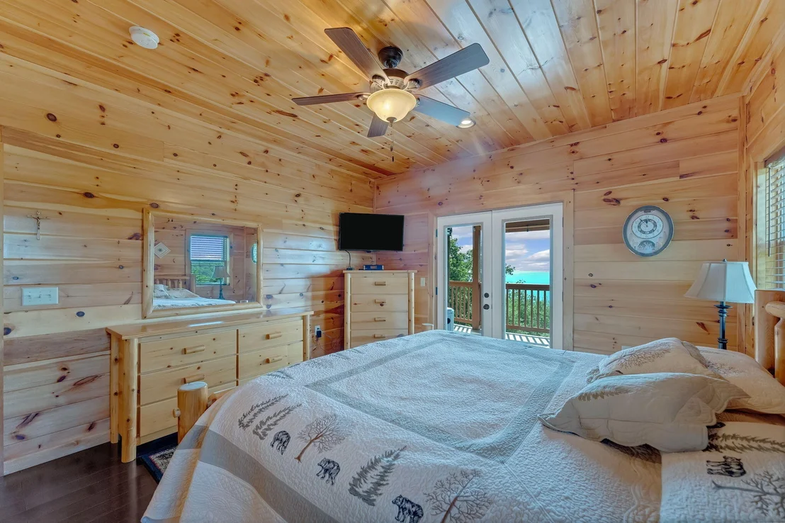 Photo of 2627 Mountain Blvd