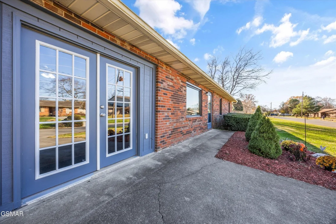 Photo of 231 River Bottom Drive