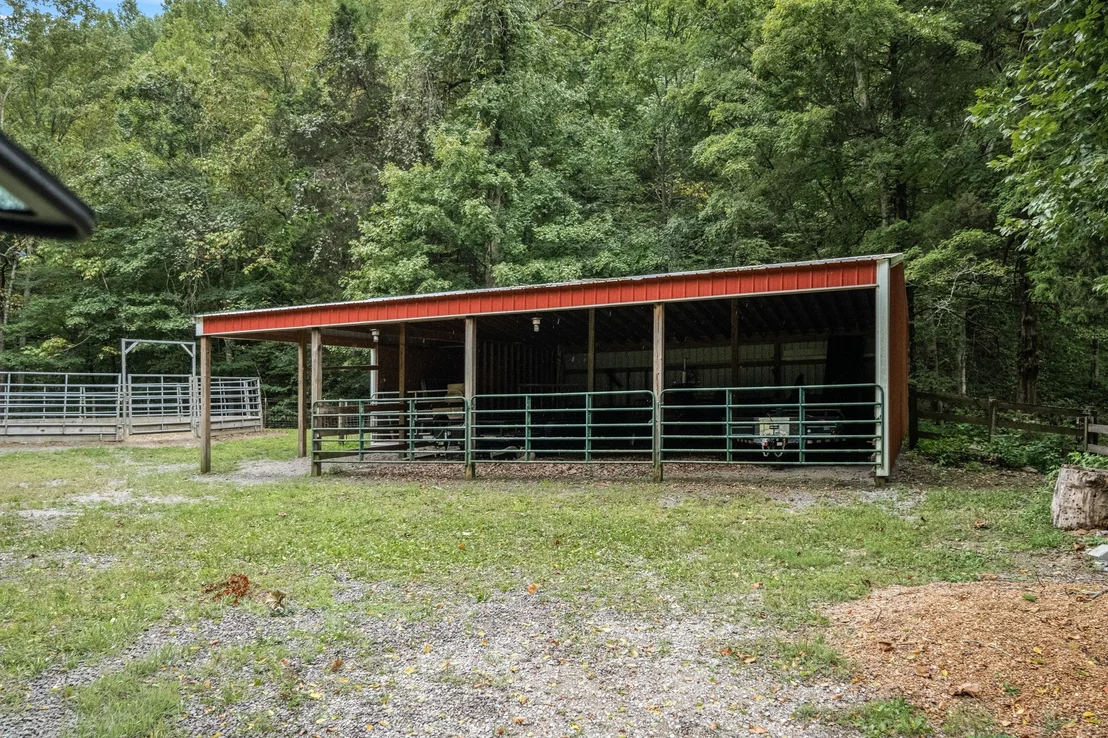 Photo of 615 Carr Creek Rd