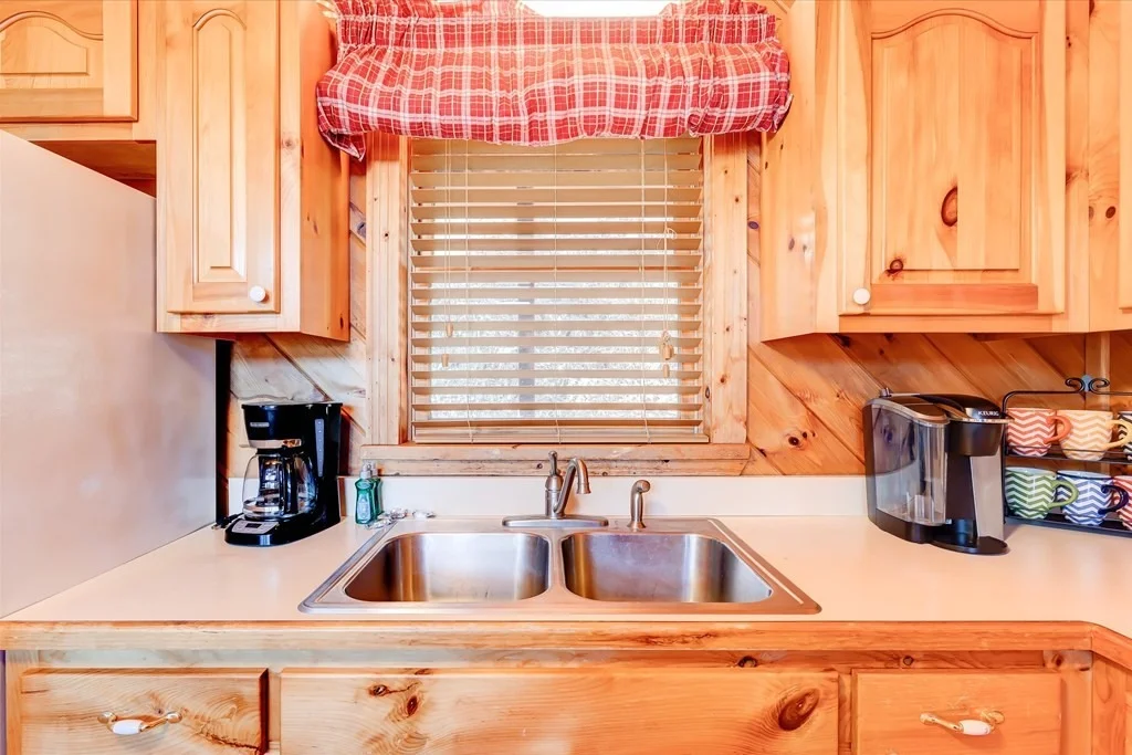Photo of 2732 PINE CREST Lane