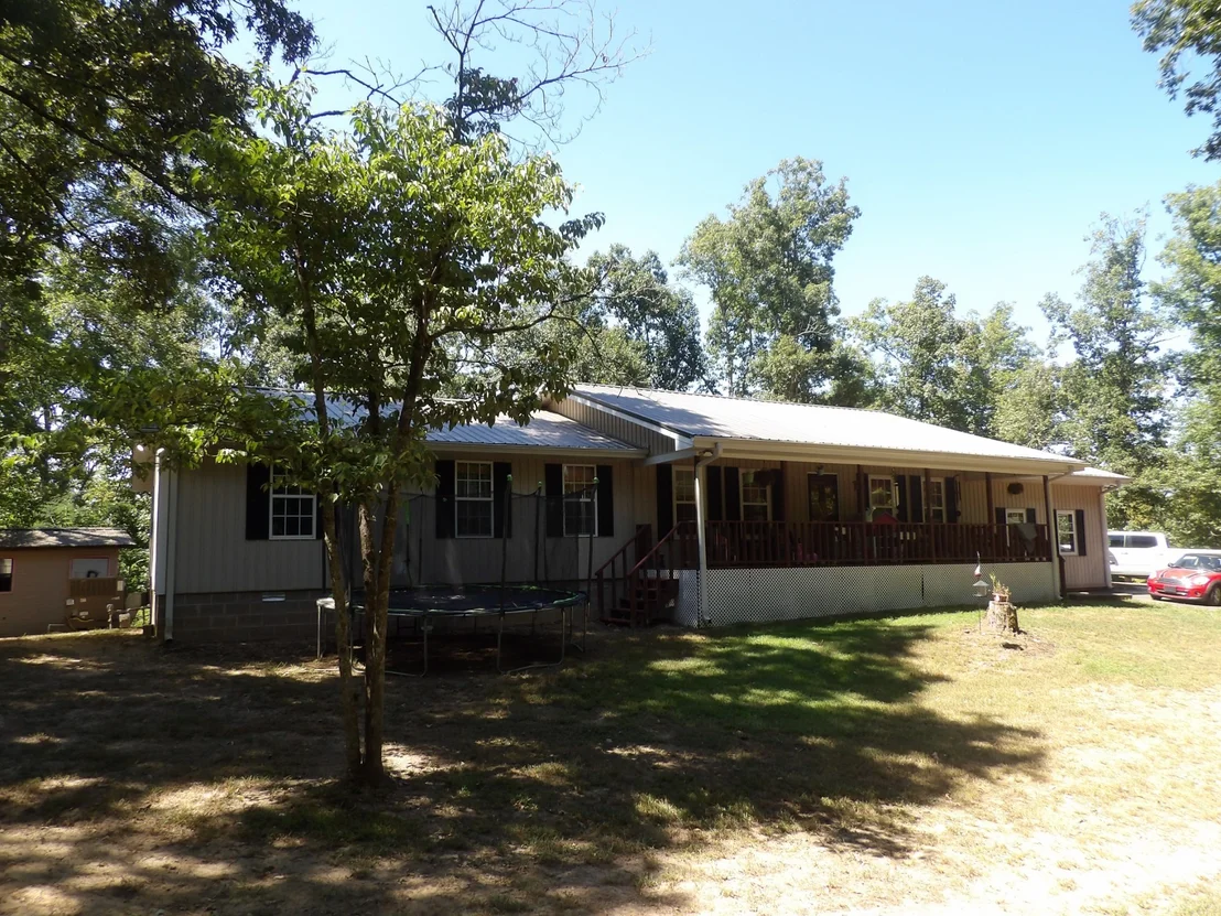 Photo of 2719 McKenzie Rd