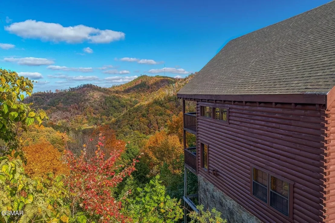 Photo of 2131 Windy Lane