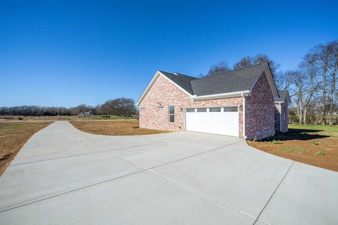 Photo of 130 BELVEDERE CIR