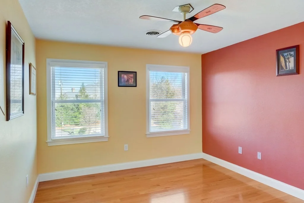 Photo of 1310 Laura Lane