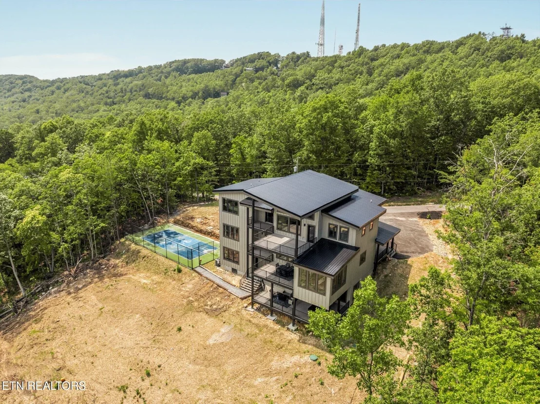 Photo of 3026 Tower Rd