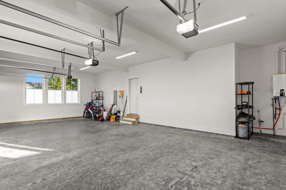 Photo of 925 Sunset Circle