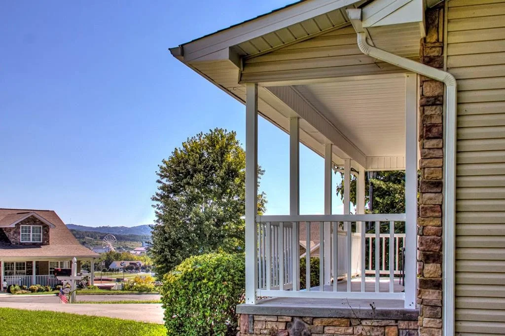 Photo of 2422 Cross View Drive
