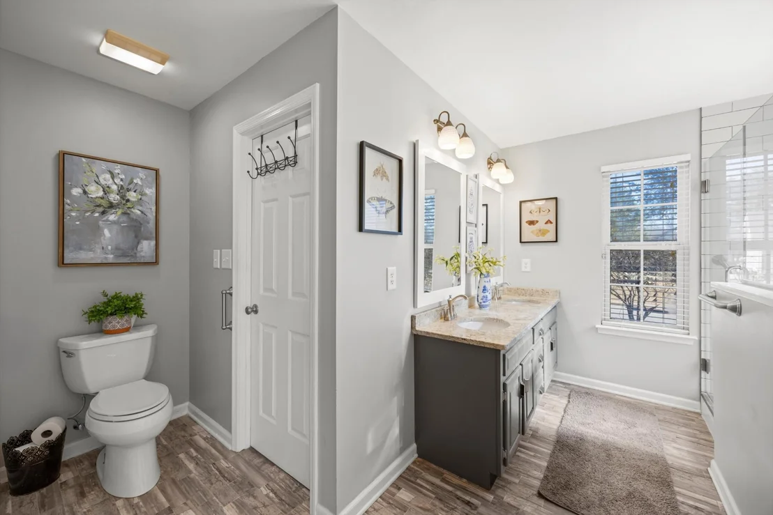 Photo of 2801 Chapel Bend Drive