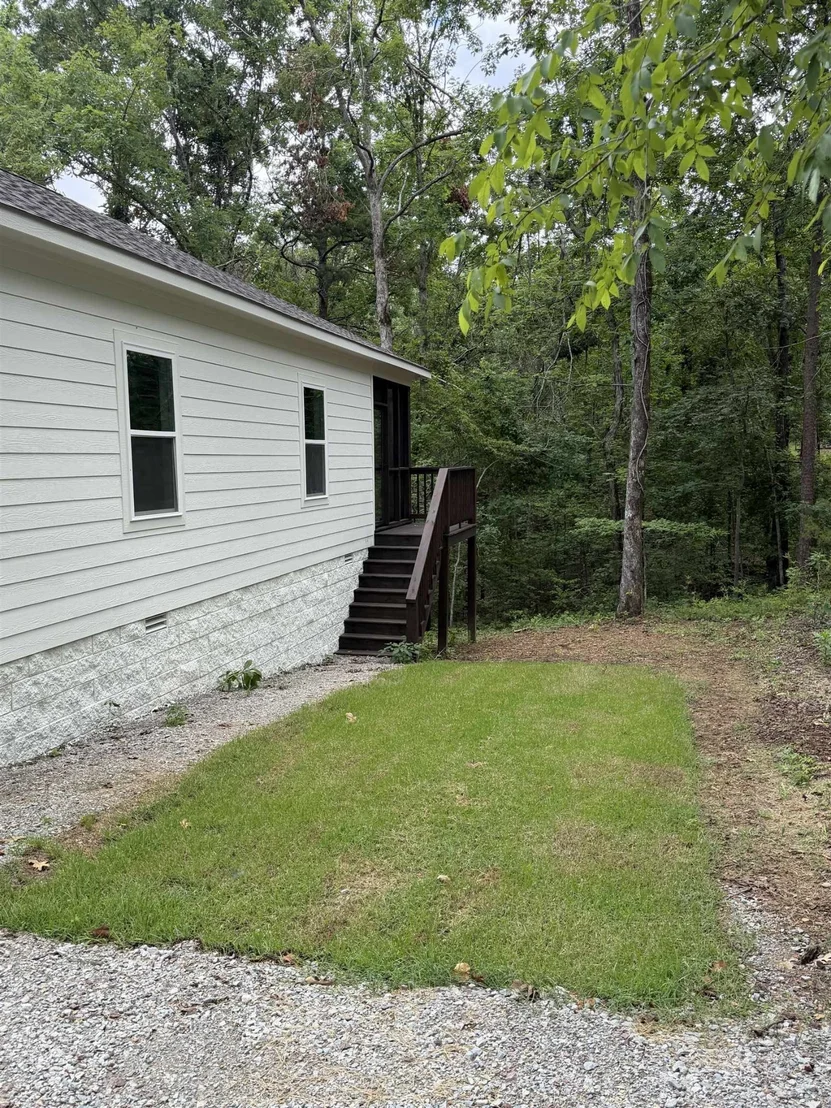 Photo of 95 SHANNON LN