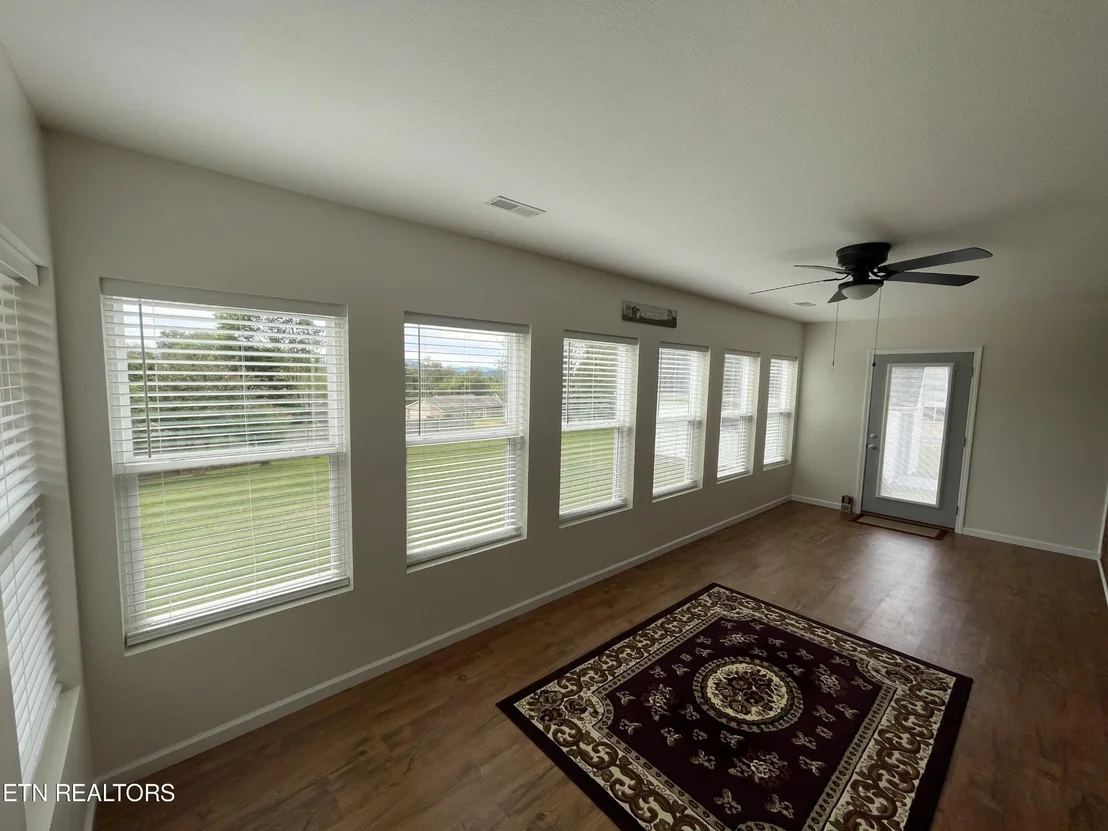 Photo of 421 Woods View Circle