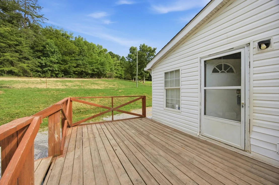 Photo of 312 Eaves Ferry Road