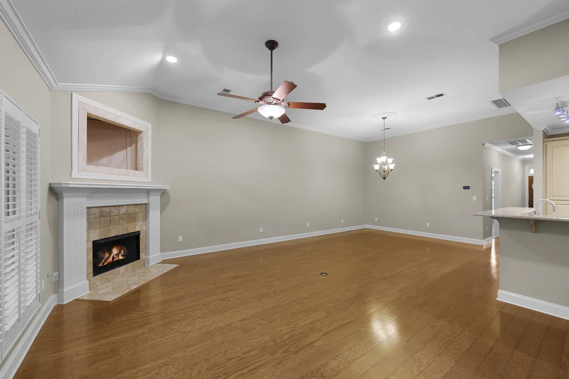 Photo of 82 Emerald Ridge Cv