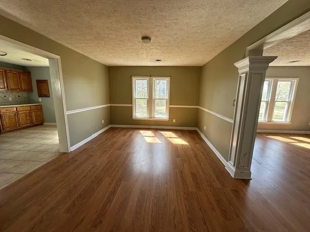 Photo of 1000 CORINTH RD