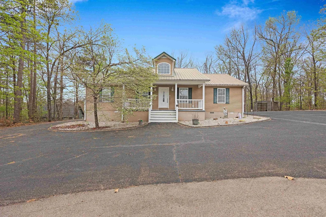 Photo of 40 ROLLING HILLS LN