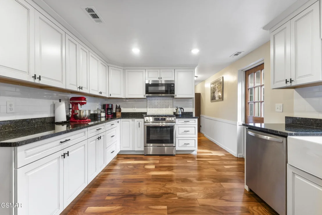Photo of 1068 Mimosa Drive