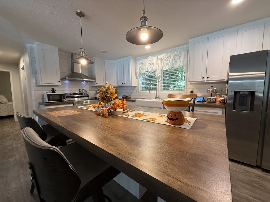 Photo of 443 Cole Dr
