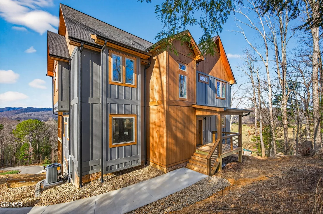 Photo of 3756 Revetta Circle