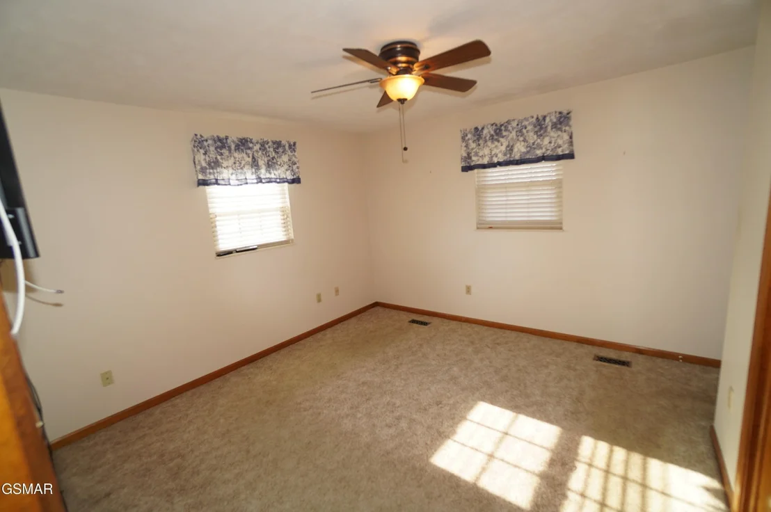 Photo of 483 Shaver Drive