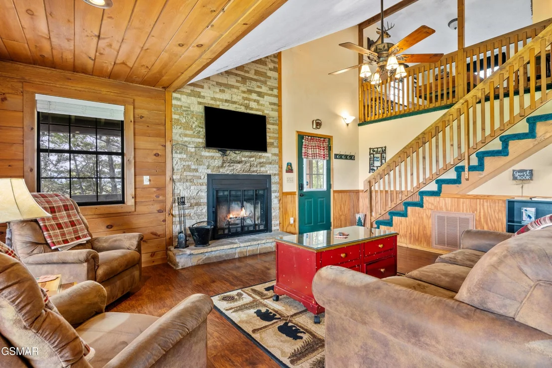 Photo of 1827 Timber Ridge Way