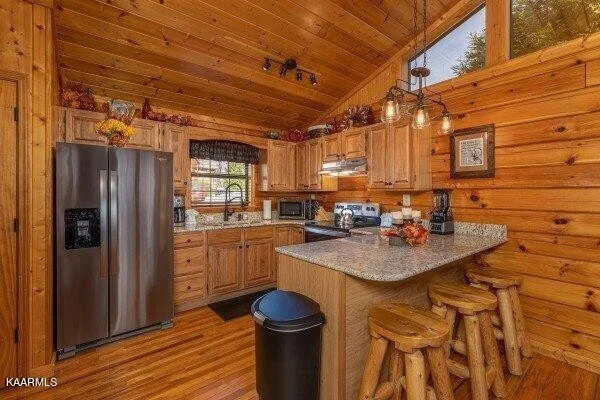 Photo of 1616 Pinewood Way
