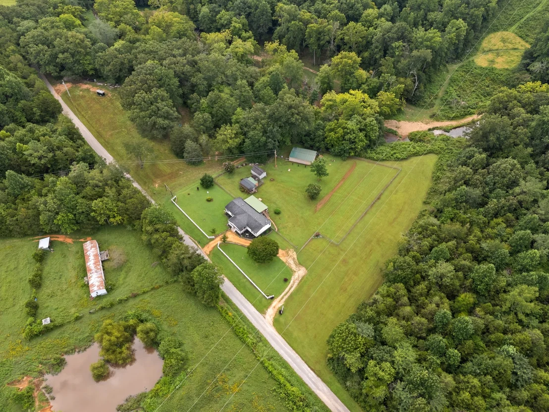 Photo of 6560 Piney River Rd