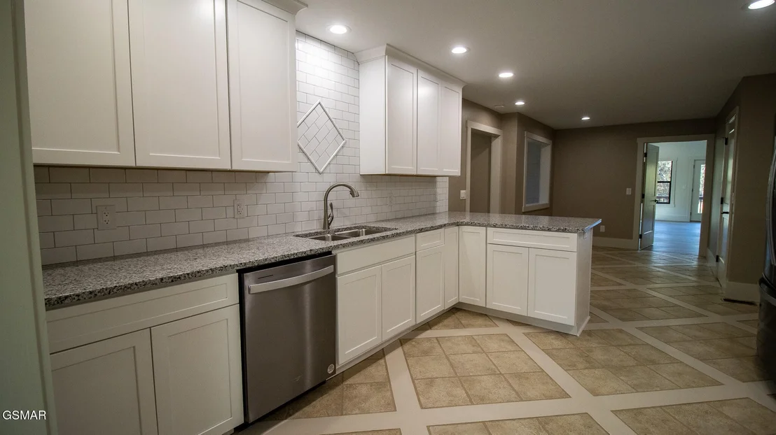 Photo of 440 Flat Creek Rd