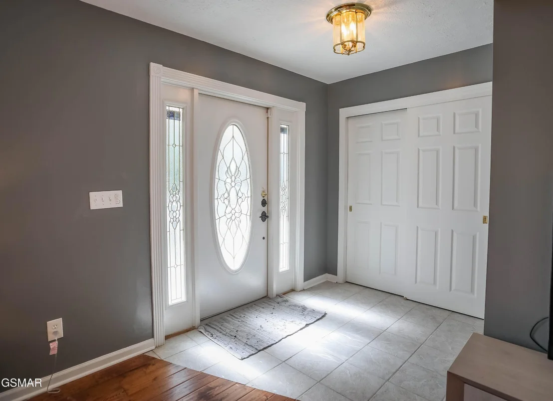 Photo of 820 Matthews Way