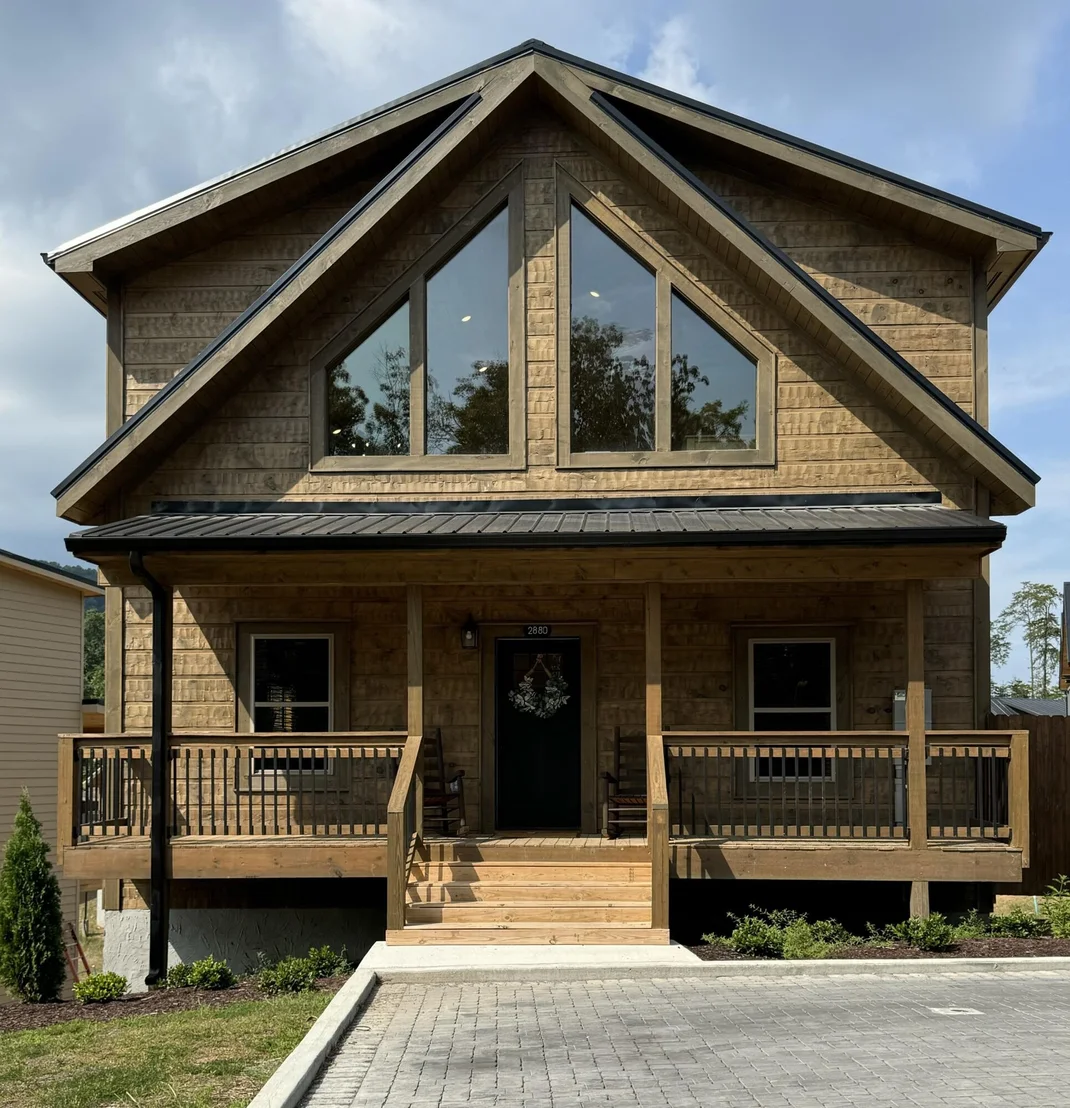 Photo of 2880 Sequoia Road