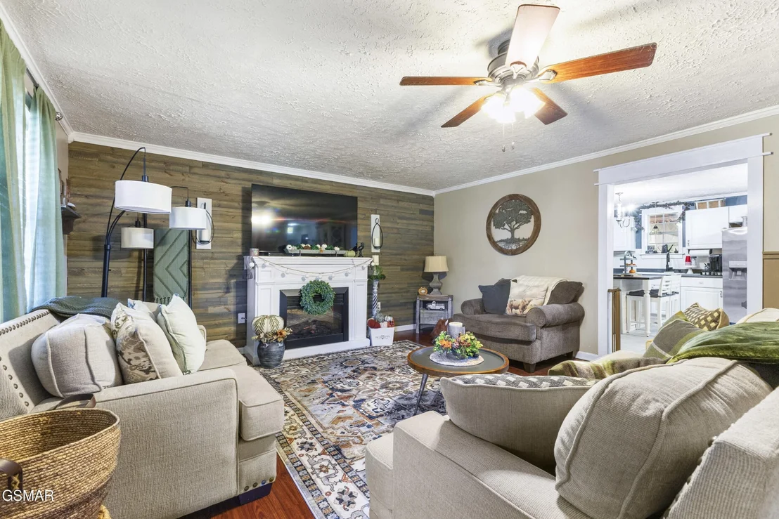 Photo of 2143 Hill Trail Drive