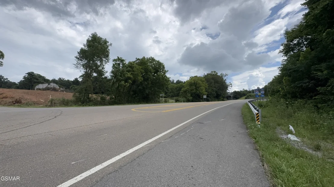 Photo of 415 W Highway 25 70