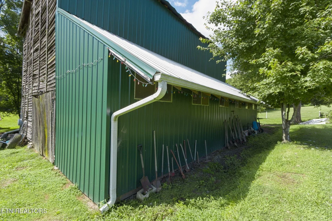 Photo of 3000 Upper Caney Valley Rd