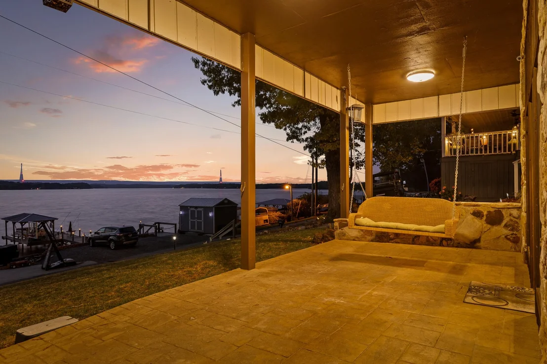 Photo of 6100 Lynn Road