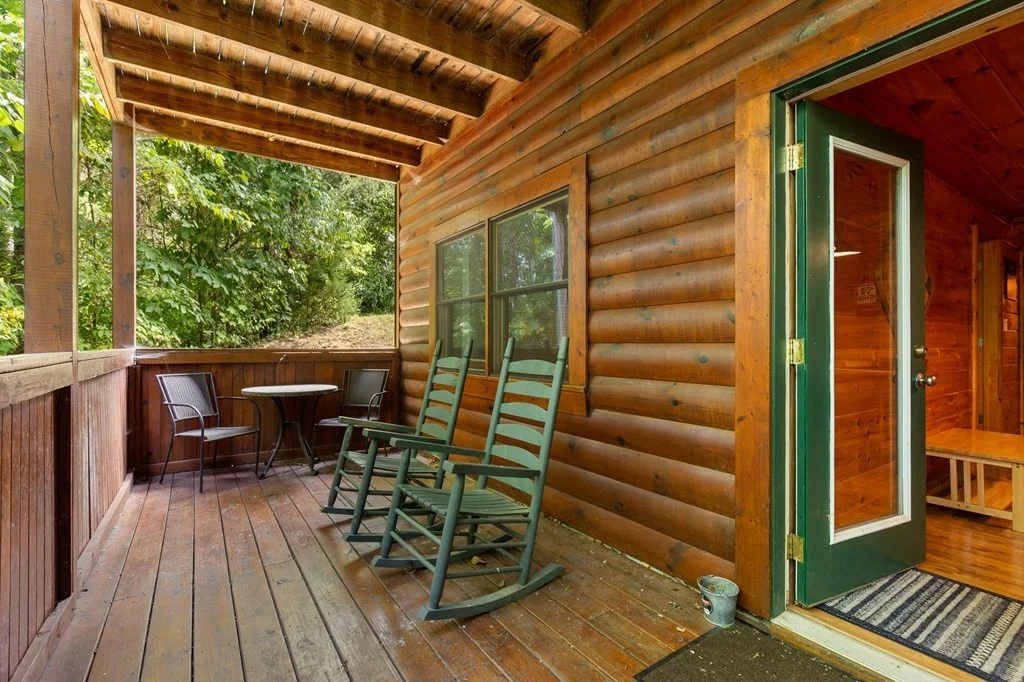 Photo of 1638 Little Cabin Loop