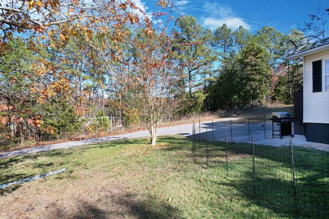 Photo of 7047 Luther Trail